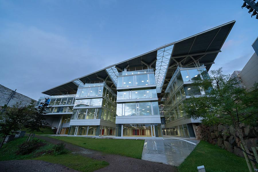 El Incipit culmina su instalación en el Edificio Fontán  (Cidade da Cultura)